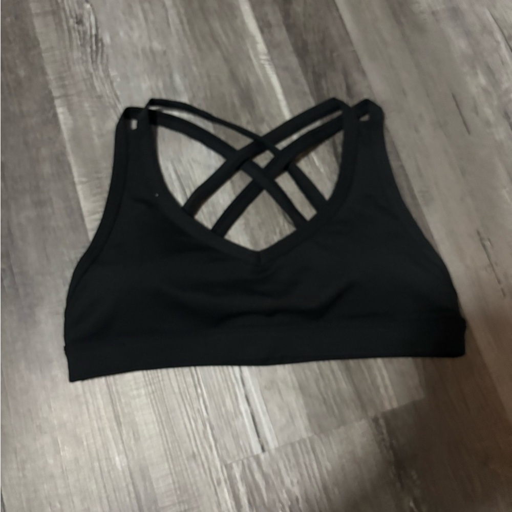 YoungLA Black Crisscross Strappy Sports Bra - No padding